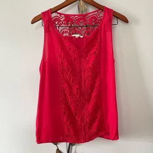 Skies Are Blue Red Too - Size M